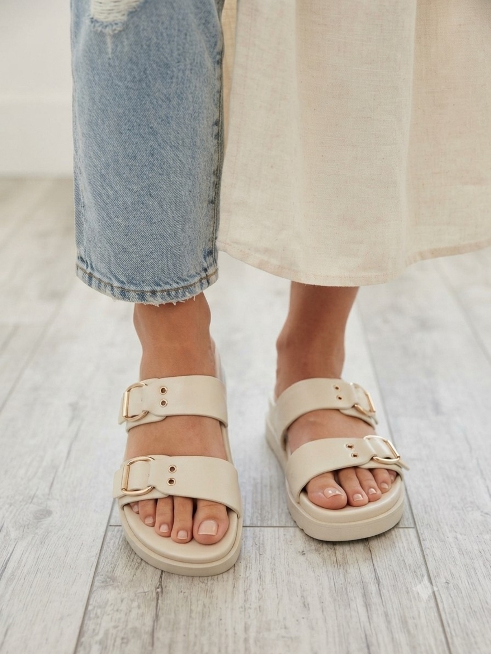 Steve Madden Cream Double-Buckle Slide Sandals